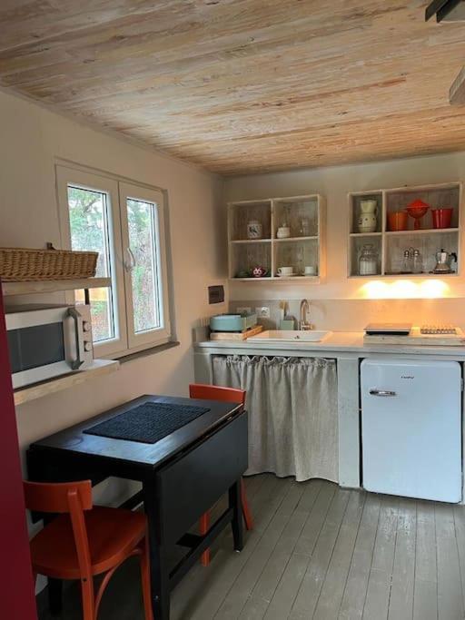 Eco-Chic Retreat: Countryside Oasis Near Florence Pozzolatico Exteriör bild